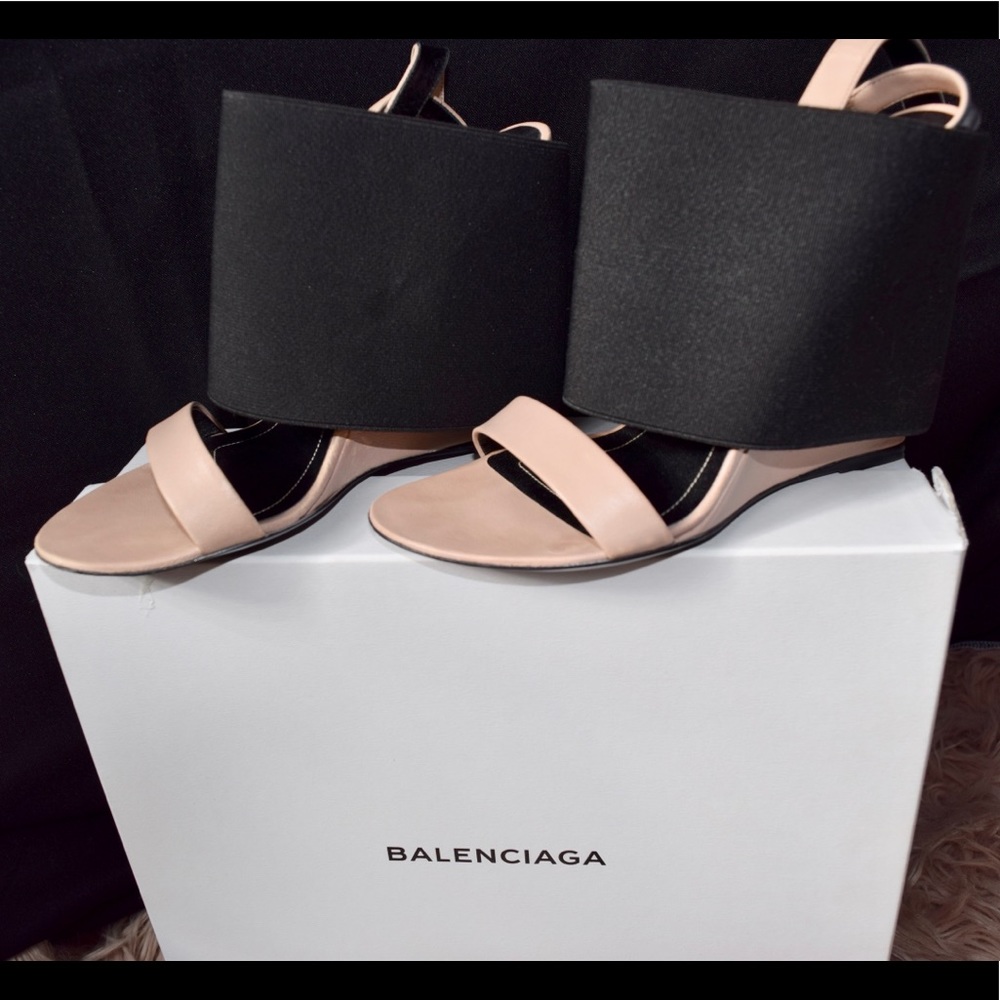 100% Authentic Balenciaga wedges. Only worn 3xs